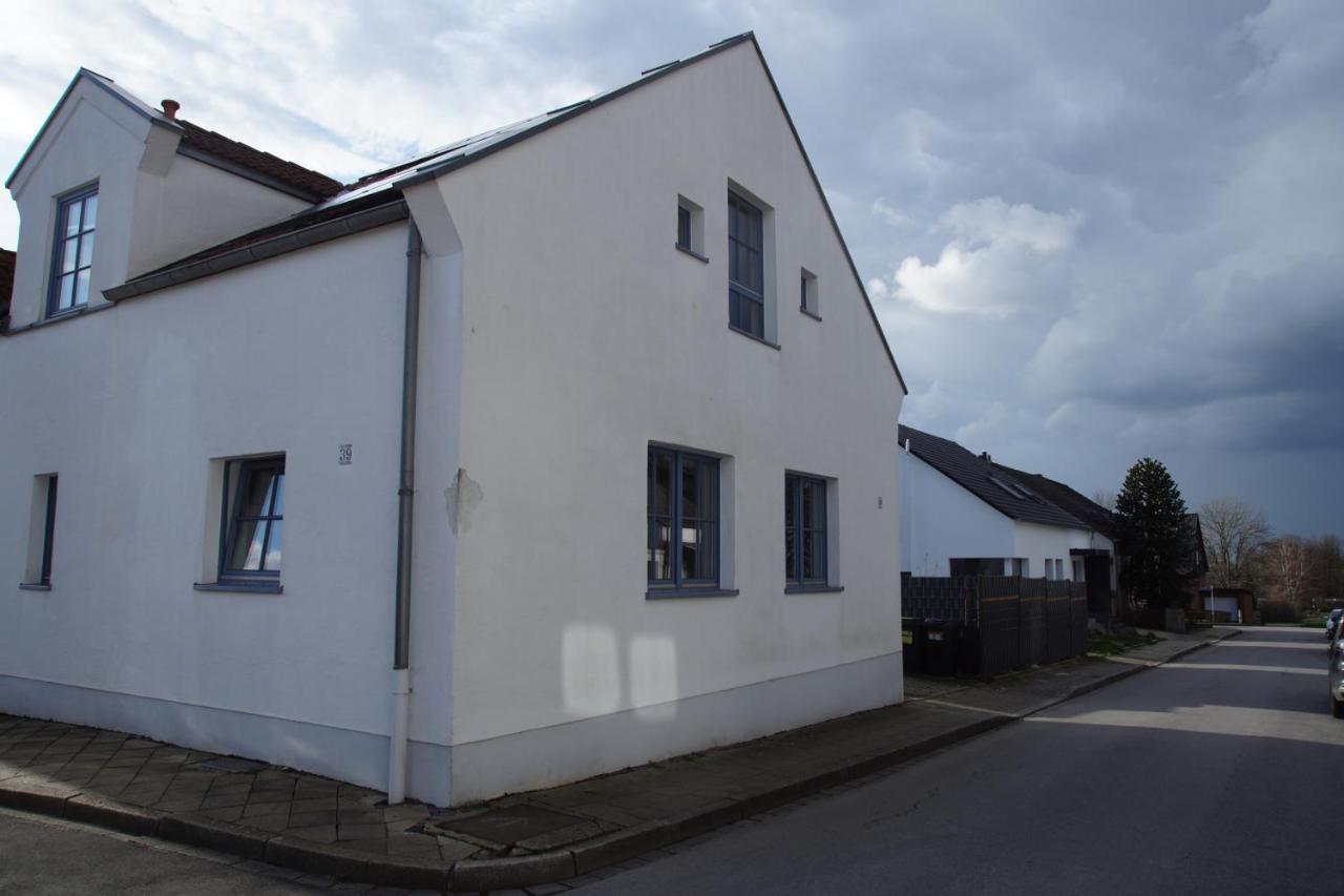 Kunst Und Bergbauflair An Der Ruhr - Inklusive Netflix & Prime Apartment โบคุห์ม ภายนอก รูปภาพ